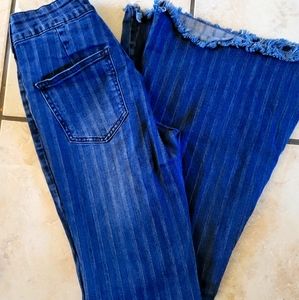 Uniq Bellbottoms
